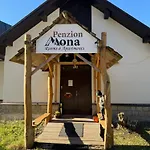 Guest house Mona &