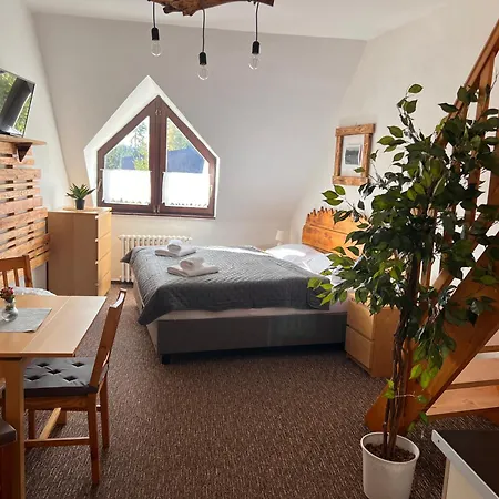 Mona & 3* Harrachov
