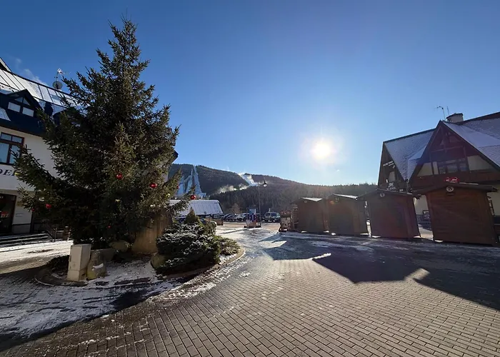 Mona & Harrachov