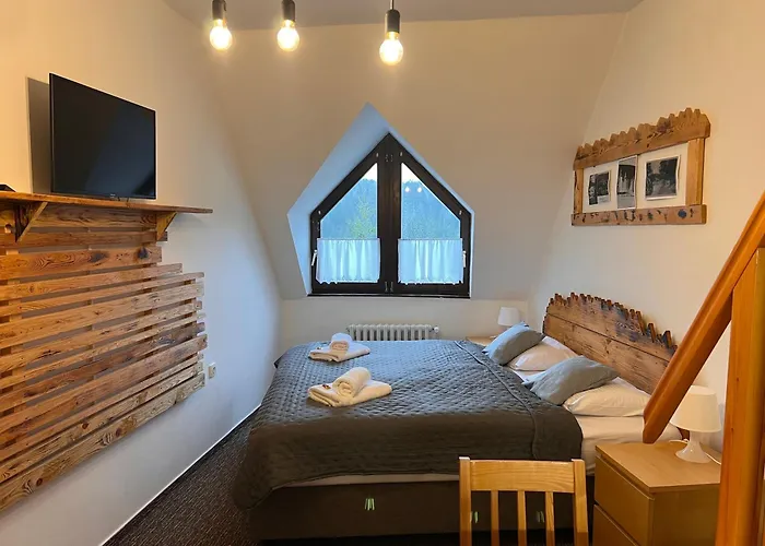 Gasthof Mona &