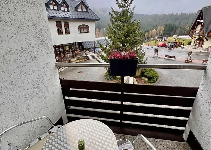 Mona & 3* Harrachov